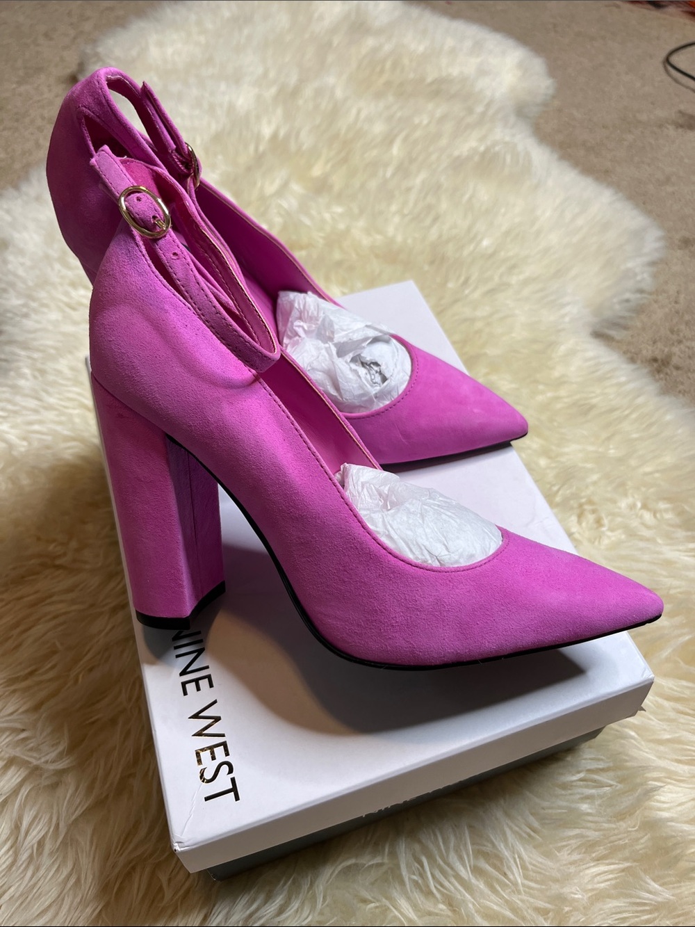 NIB Nine West Plana Pump Magenta Suede - Size 7 Barbie Block Heel Ankle Strap - Picture 3 of 8